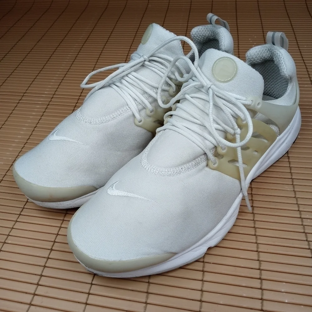 Men's Nike Air Presto Essential Triple White Runni